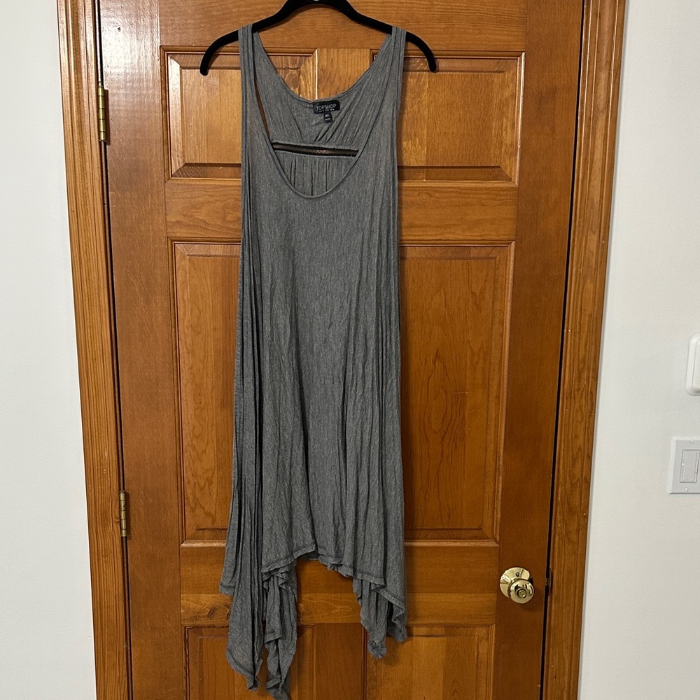 Top Shop Gray Sleeveless Asymmetrical Tank Top